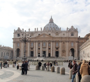 Piazza San Pietro (St. Peter's Square)